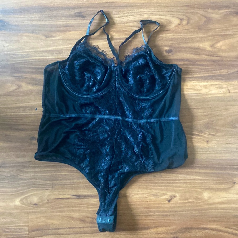 FashionNova Curve ‘Somebody To Love’ Lace Teddy